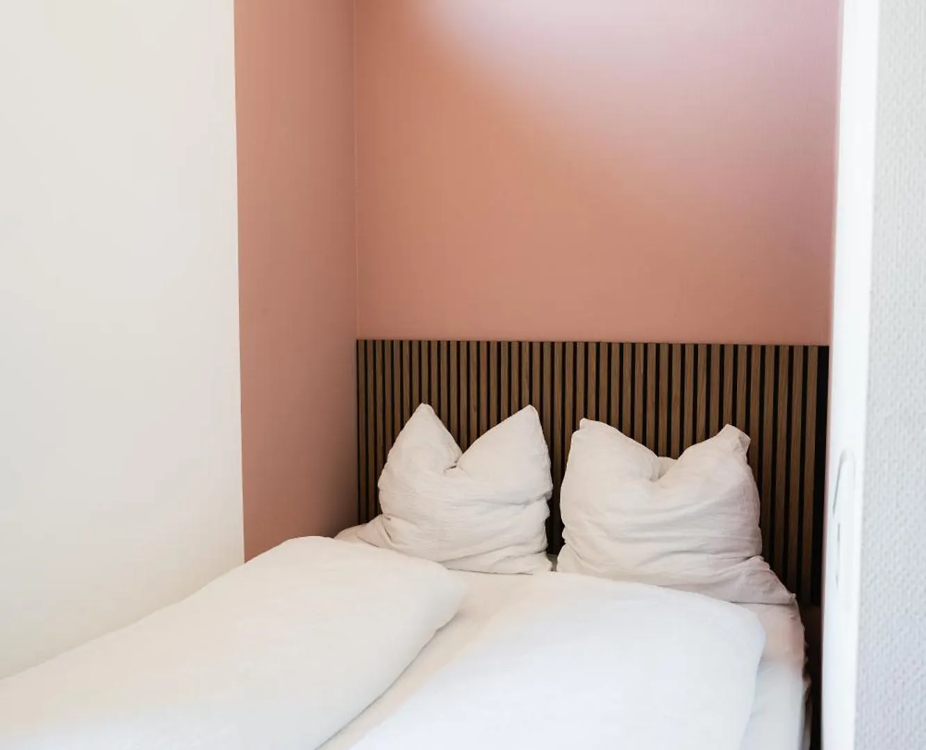 Die Badeanstalt I Loft Nuernberg I 5 Minuten Zu Fuss Zum Kostenlosen Naturbad I Messenaehe I Waldnaehe Postbauer-Heng Alemania